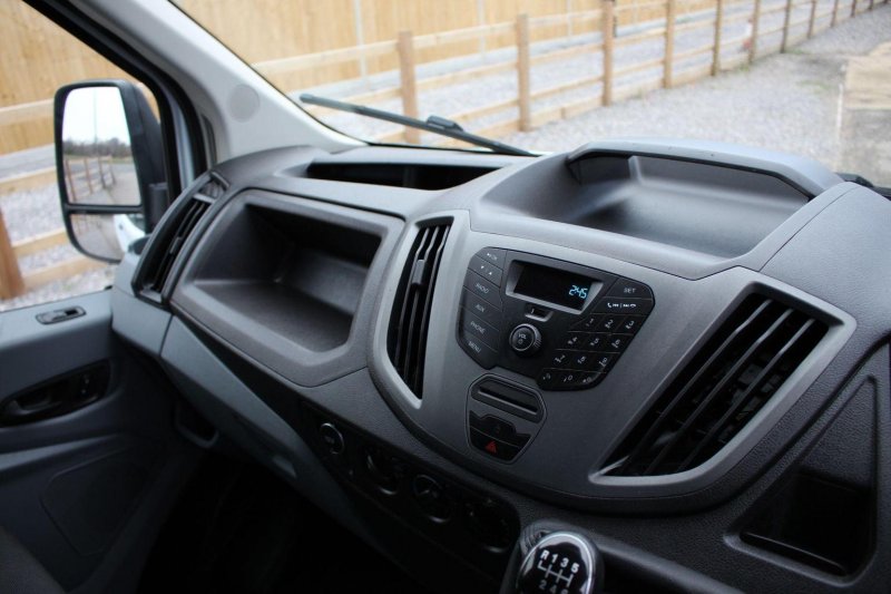 FORD TRANSIT
