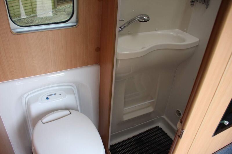 AUTO-SLEEPERS DORSET