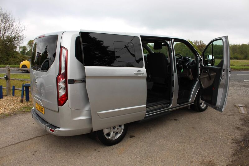 FORD TOURNEO CUSTOM