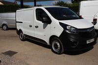 VAUXHALL VIVARO