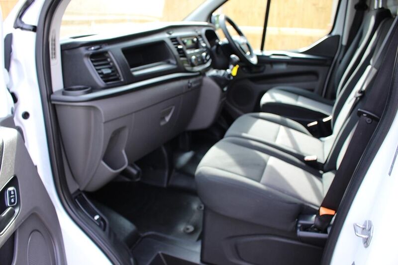 FORD TRANSIT CUSTOM