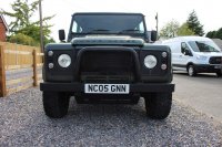 LAND ROVER DEFENDER 110