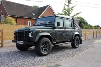 LAND ROVER DEFENDER 110
