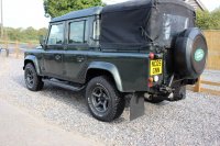 LAND ROVER DEFENDER 110