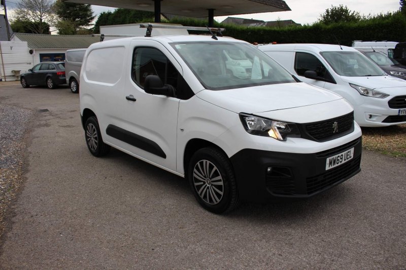 PEUGEOT PARTNER