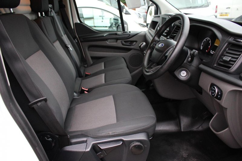 FORD TRANSIT CUSTOM