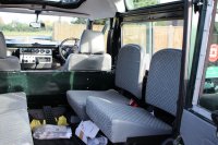 LAND ROVER DEFENDER 90