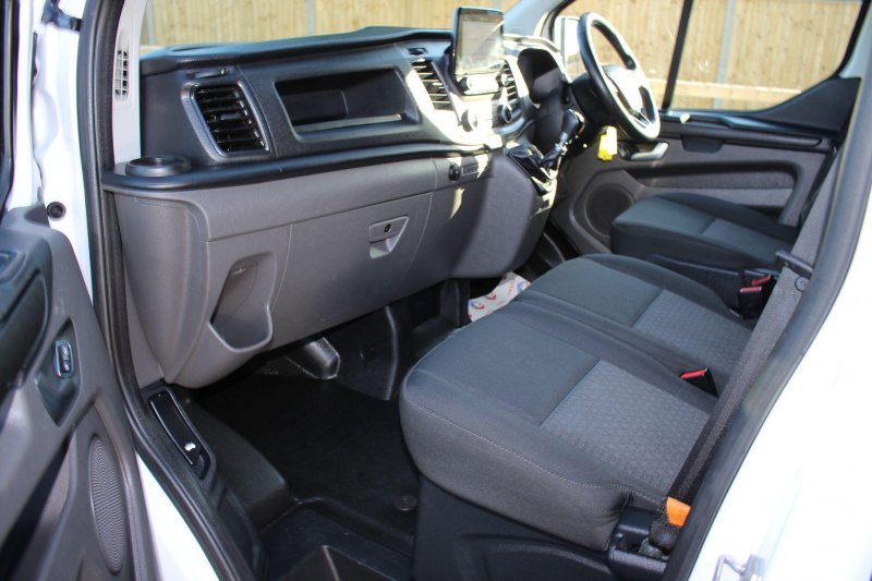 FORD TRANSIT CUSTOM