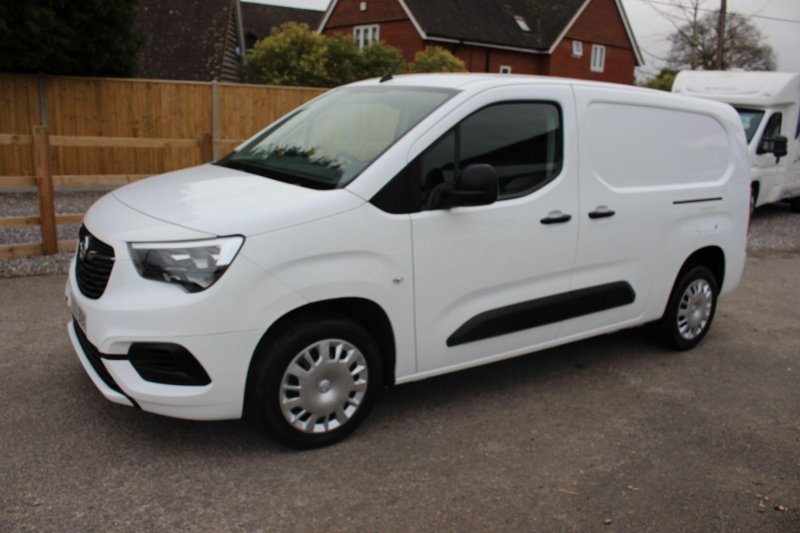VAUXHALL COMBO