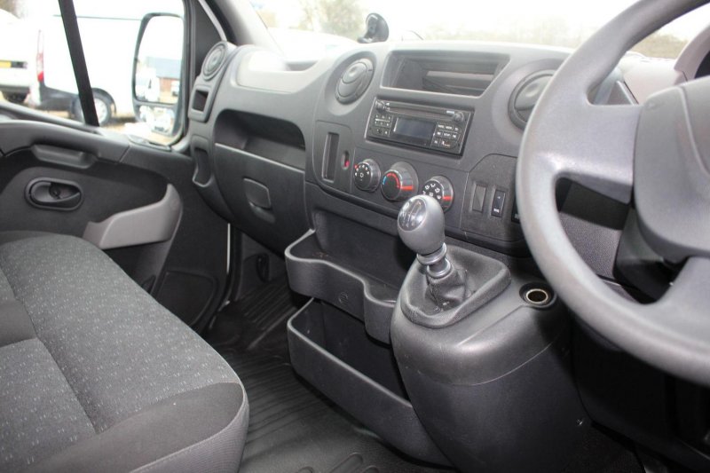 VAUXHALL MOVANO