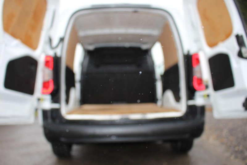 VAUXHALL COMBO