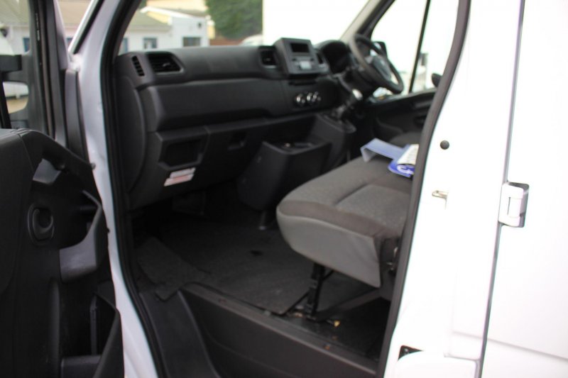 VAUXHALL MOVANO