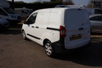 FORD TRANSIT COURIER