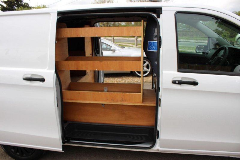MERCEDES-BENZ VITO