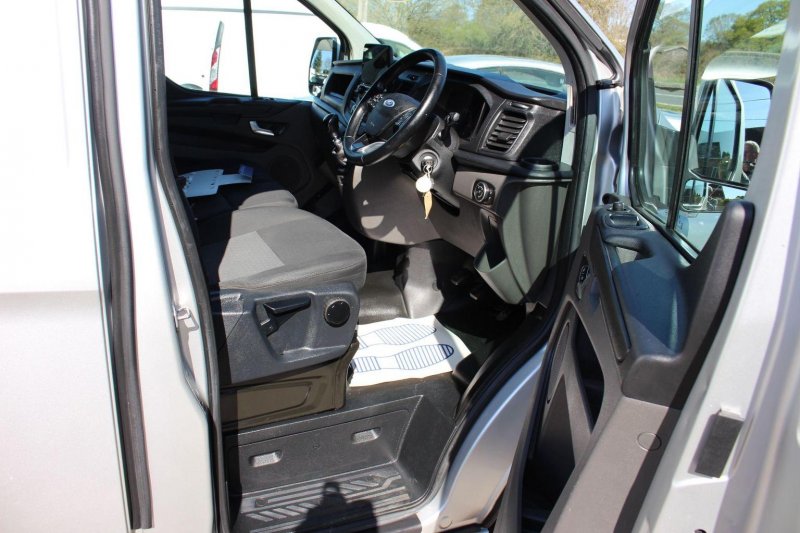 FORD TRANSIT CUSTOM