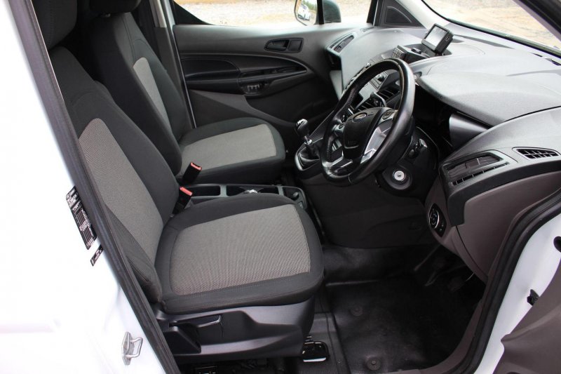 FORD TRANSIT CONNECT