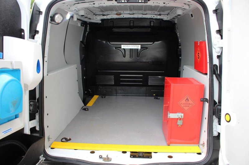 FORD TRANSIT CONNECT