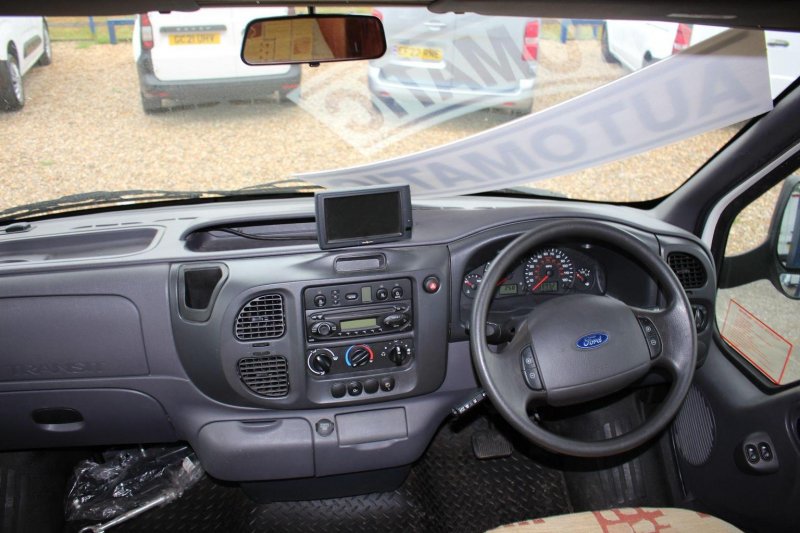 AUTO-SLEEPERS RIENZA