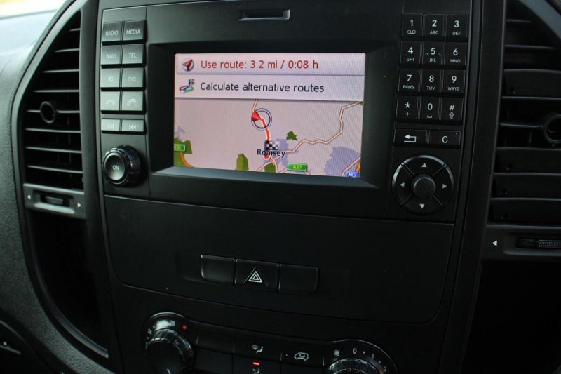 MERCEDES-BENZ VITO