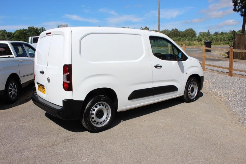 VAUXHALL COMBO