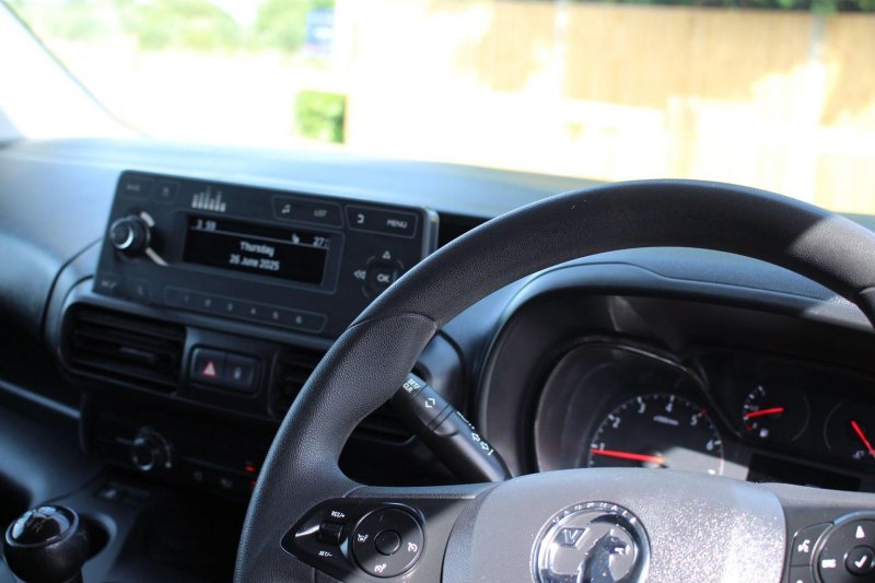 VAUXHALL COMBO