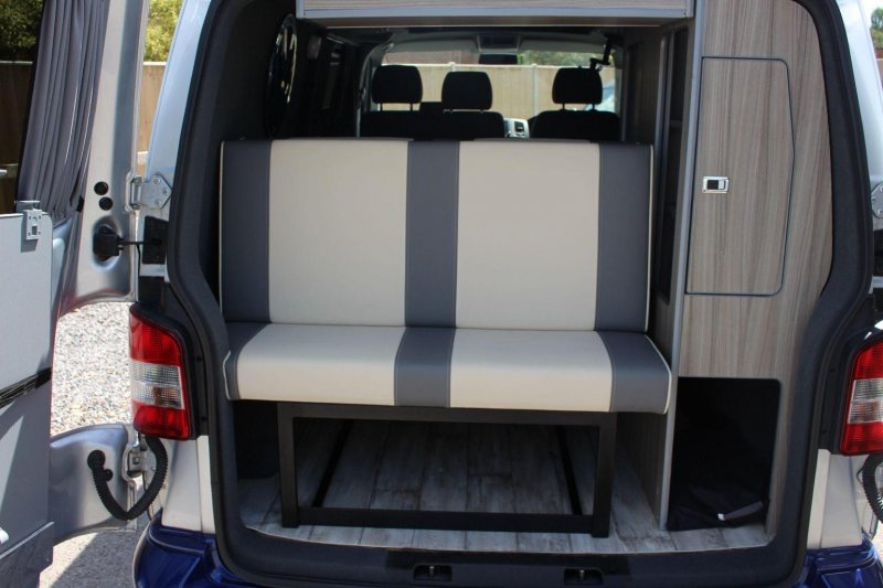 VOLKSWAGEN CAMPERVAN