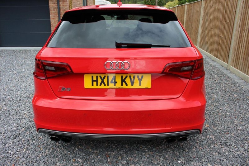 AUDI S3
