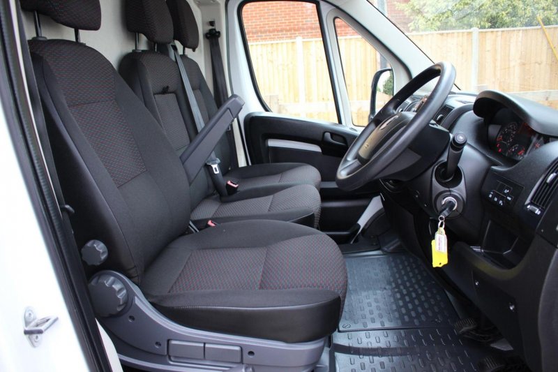 VAUXHALL MOVANO