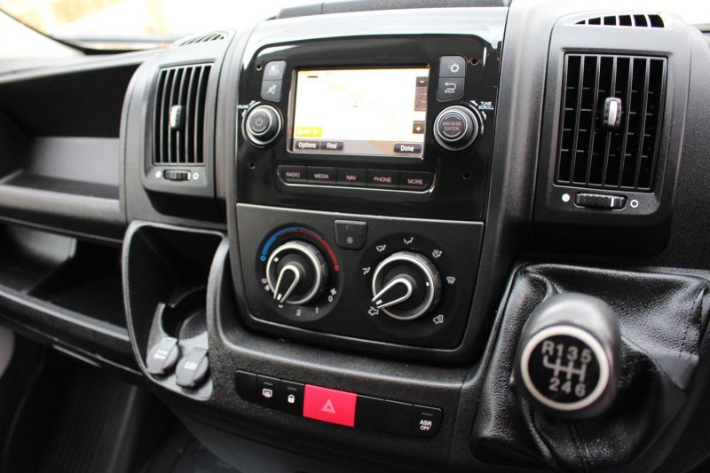 VAUXHALL MOVANO