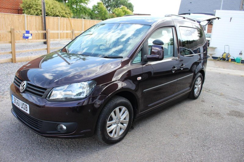 VOLKSWAGEN CADDY